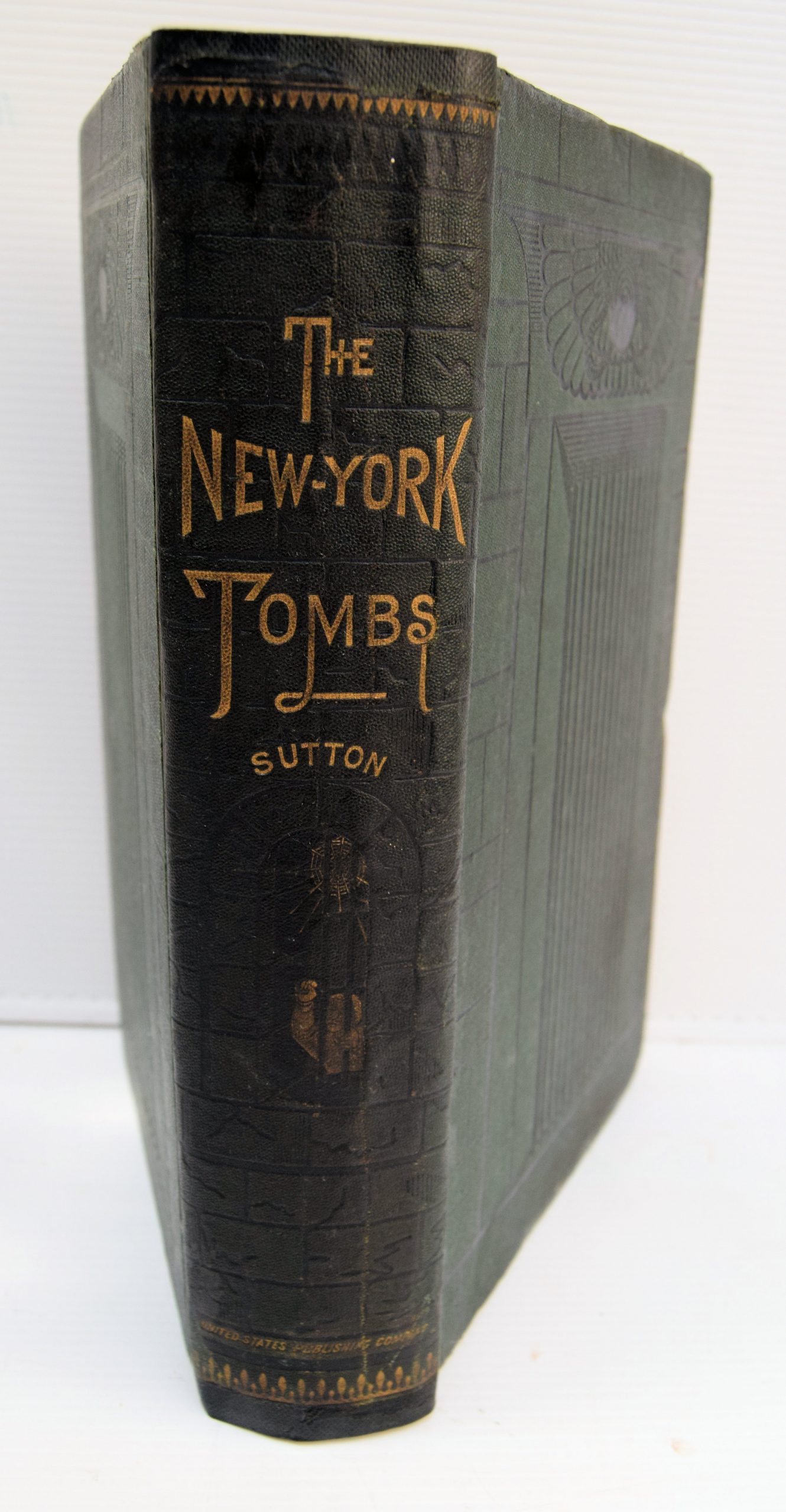 Being a History of Noted Criminals, with Narratives of their Crimes, as gathered by Charles Sutton, Warden of the Prison. Edited by James B. Mix and Samuel A. Mackeever. Splendidly illustrated from Original Designs. Sold only by Subscription.