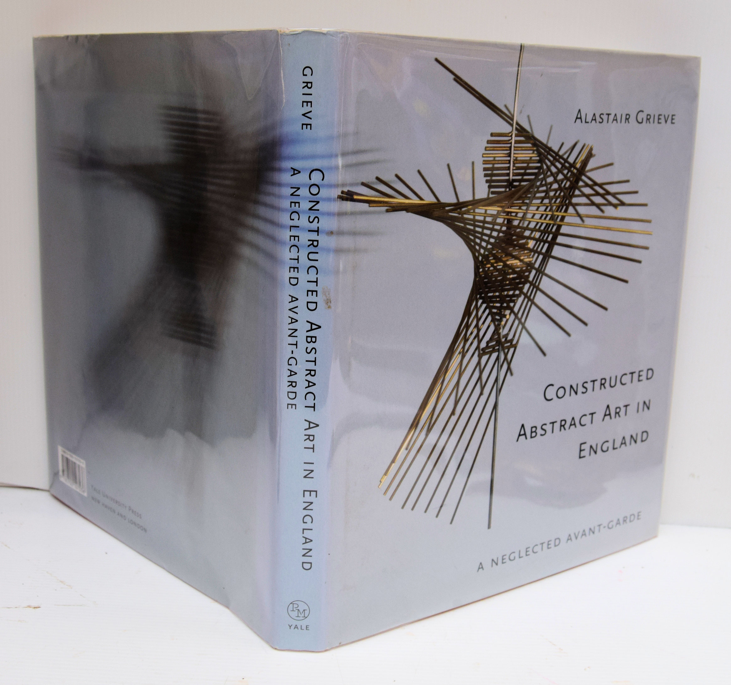 Constructed Abstract Art in England after the Second World War. A Neglected Avant Garde.